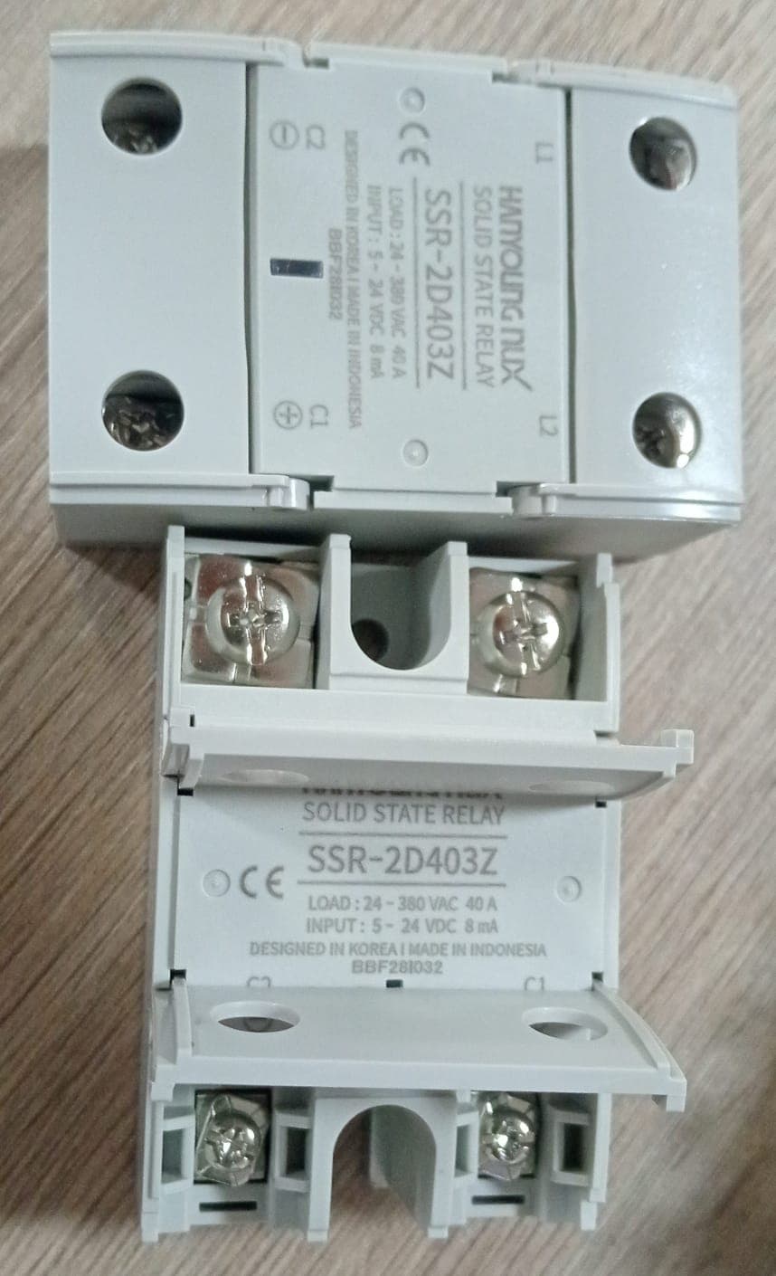 RELEVO ESTADO SOLIDO SSR-2D403Z  24-380 VAC  5-24VDC - Imagen 1