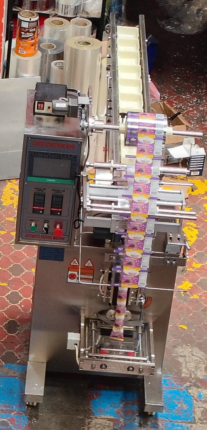VERTICAL PARA GRANULADOS Y OTROS DE CANGILONES JK-320CGB
