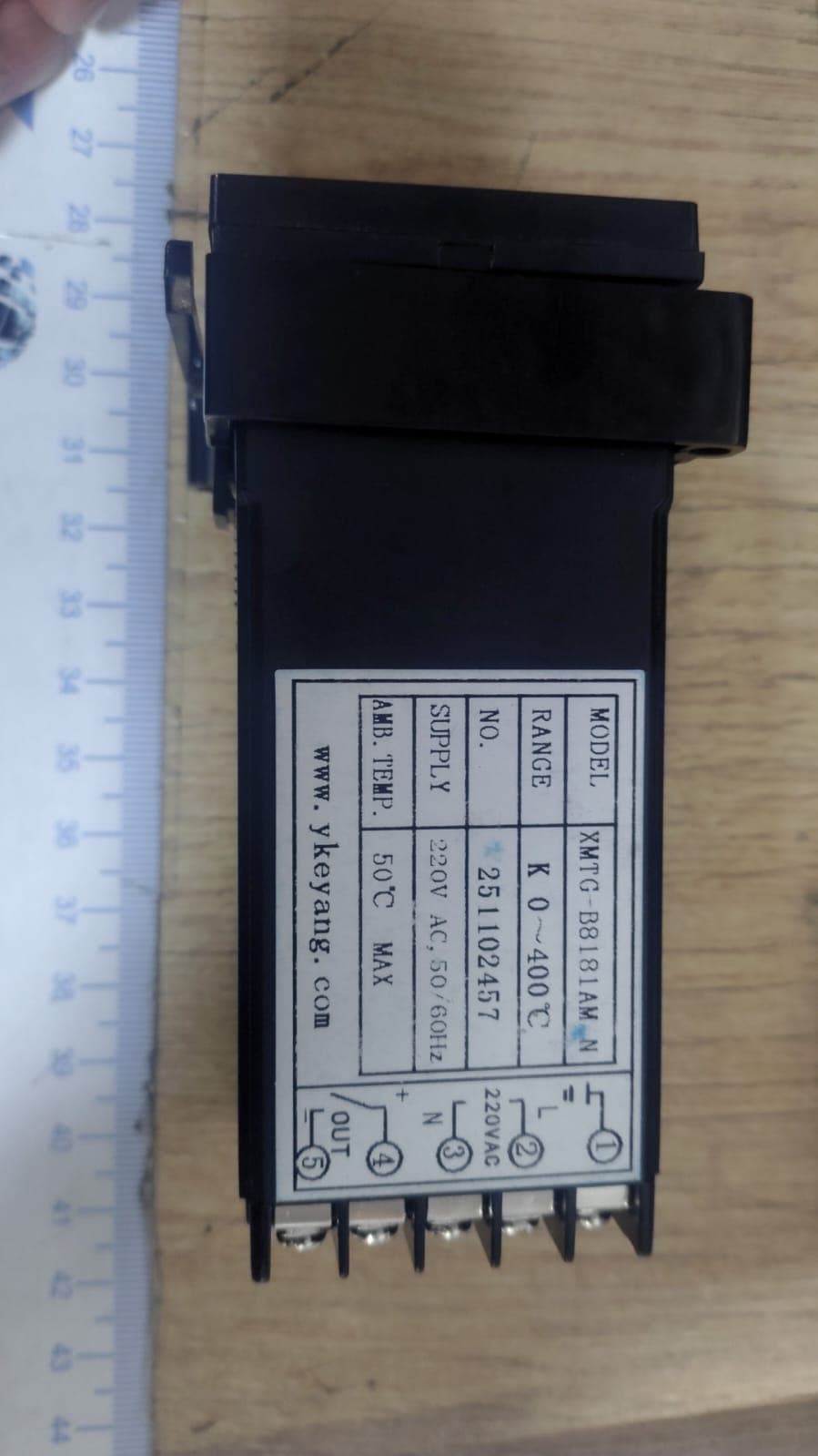 PIRÓMETRO O CONTROLADOR DE TEMPERATURA XMTG 8000 / XMTG B8181AM - Imagen 1