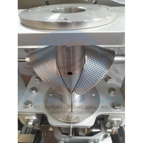 CUELLO FORMADOR MÁQUINA VERTICAL 210MM