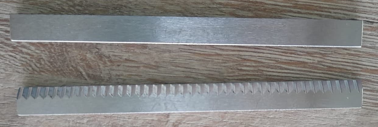 CUCHIILA Y CONTRACUCHILLA 120MMX9.5MMX5MM ZIG-ZGA - Imagen 1