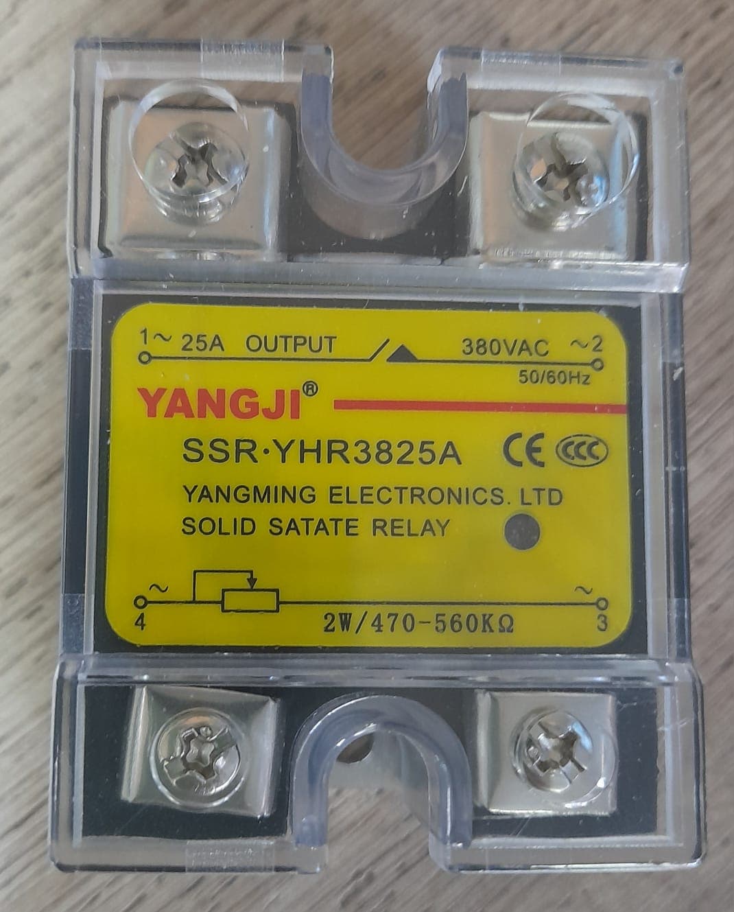 RELEVO DE ESTADO SOLIDO SSR-YHR3825A PARA VIBRADOR DE CANGILONES - Imagen 1