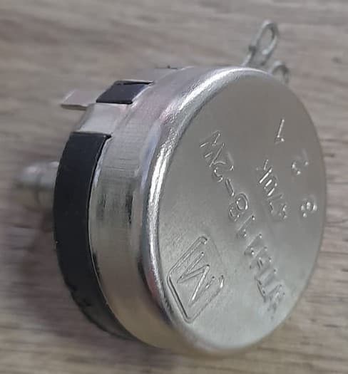 POTENCIOMETRO CON PERILLA WTH118-2W 470K.(*) REVISAR FP SERVOS - Imagen 1