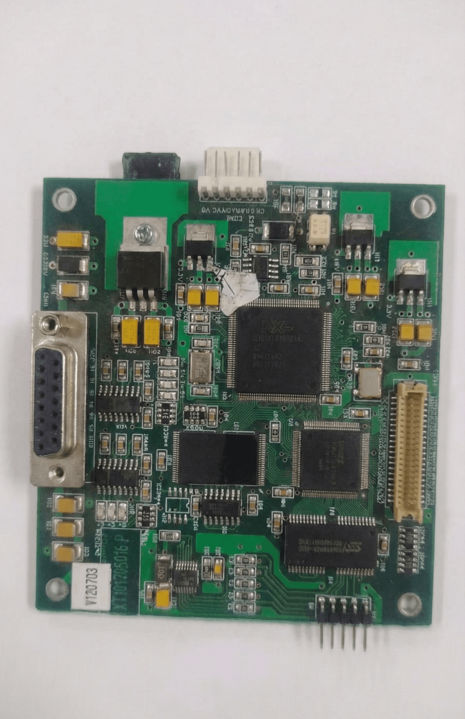 TARJETA PARA PANTALLA DE MULTICABEZAL - Imagen 1