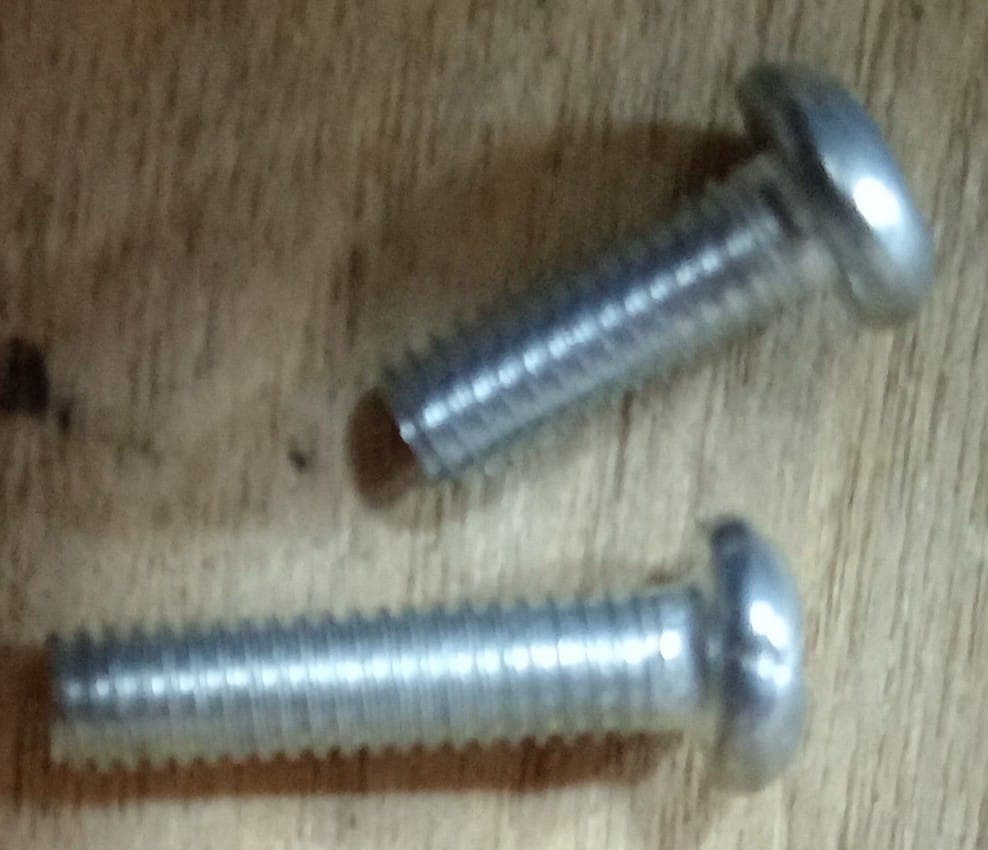 TORNILLO AJUSTE TOPE PORTATIPOS CODIFICADORA HP