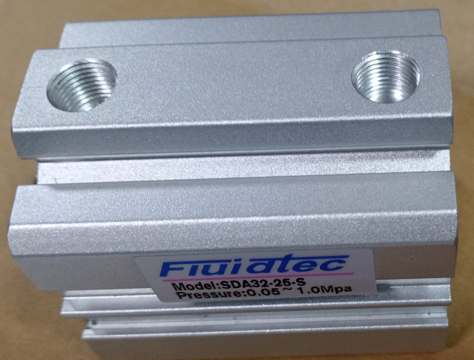 CILINDRO PNEUMATICO FLUIDTEC SDA32-25S - Imagen 1