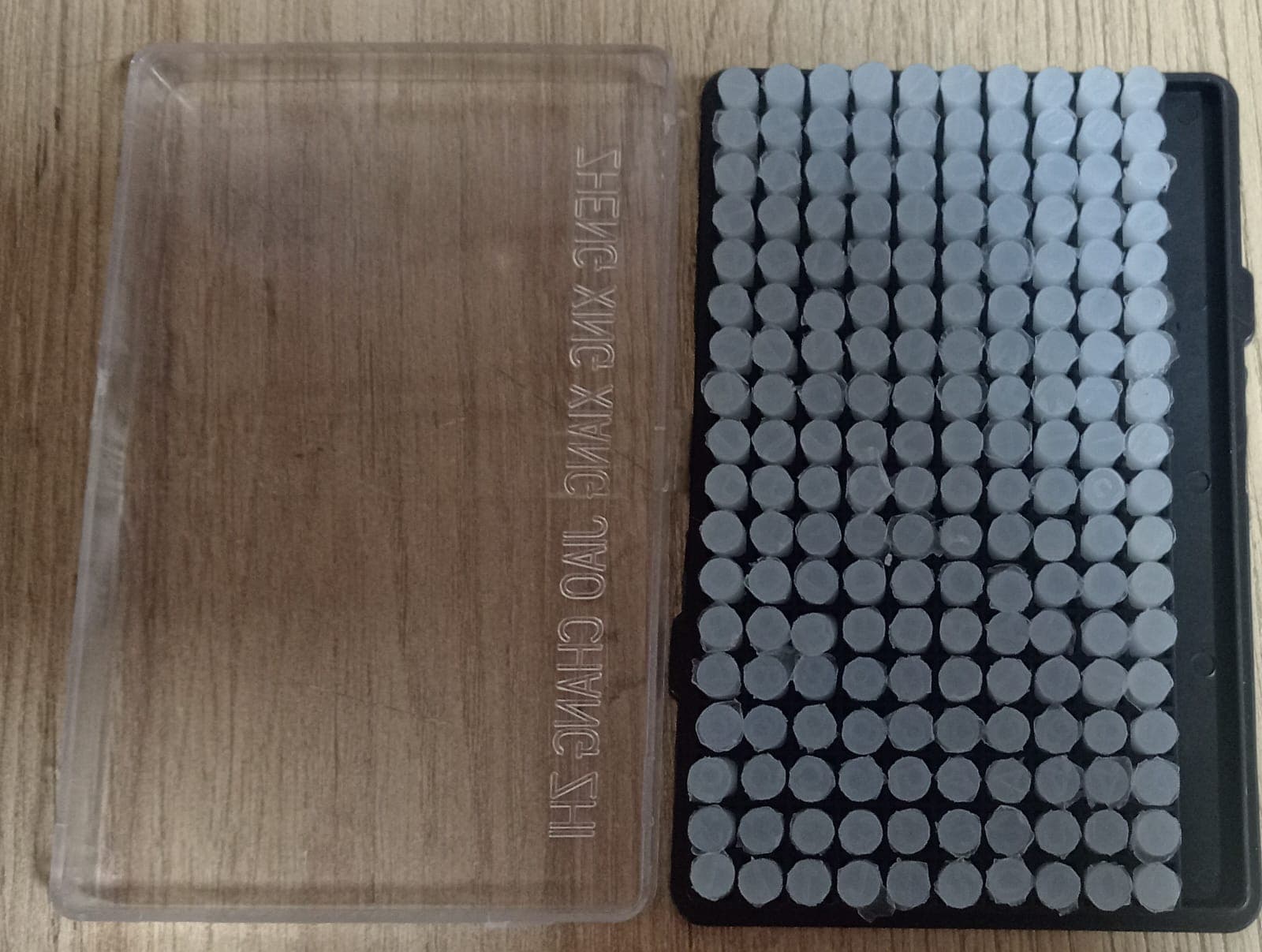 CAJA TIPOS SILICONA MAQUINA VACIO - Imagen 1