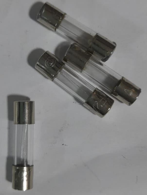 FUSIBLES - Imagen 1