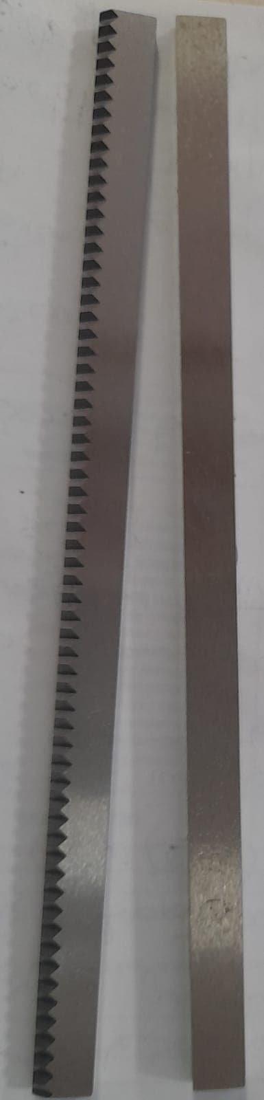 CUCHILLA Y CONTRACUCHILLA 185MMX10MMX4MM ZIG-ZAG - Imagen 1