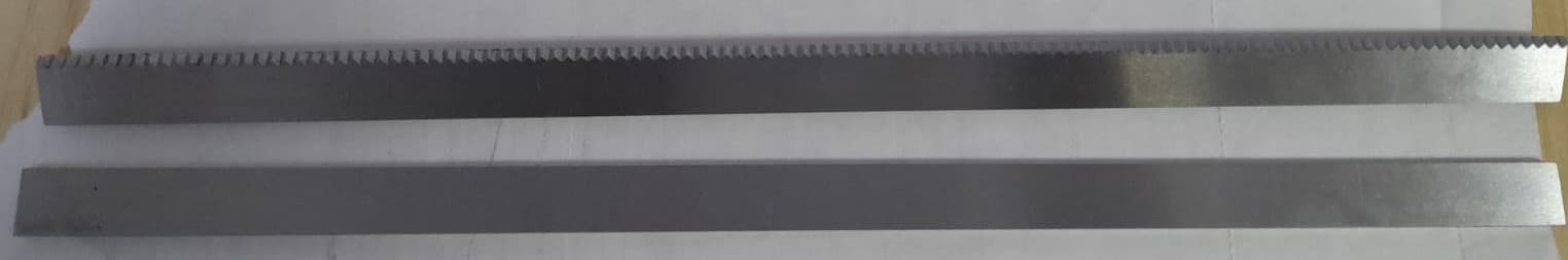 CUCHILLA Y CONTRACUCHILLA 355MMX16MMX4MM ZIG ZAG - Imagen 1