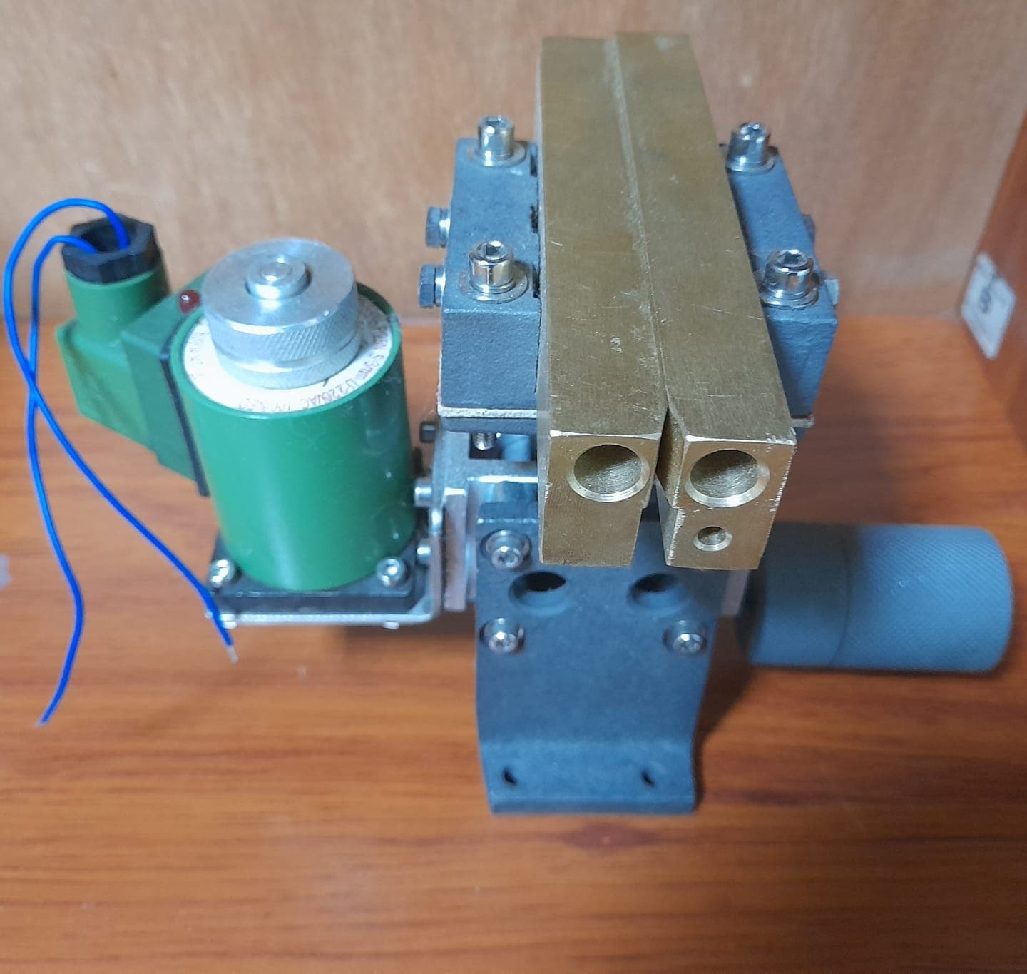 MODULO COMPLETO DE CALENTAMIENTO CON MORDAZA DE BRONCE Y SOLENOIDE - Imagen 1