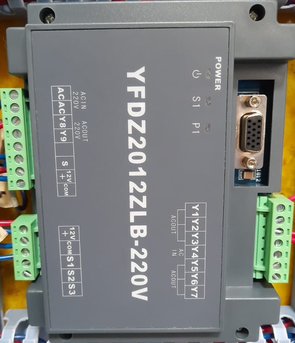PLC Y CABLE YFDZ2012ZLB- 220V - Imagen 1