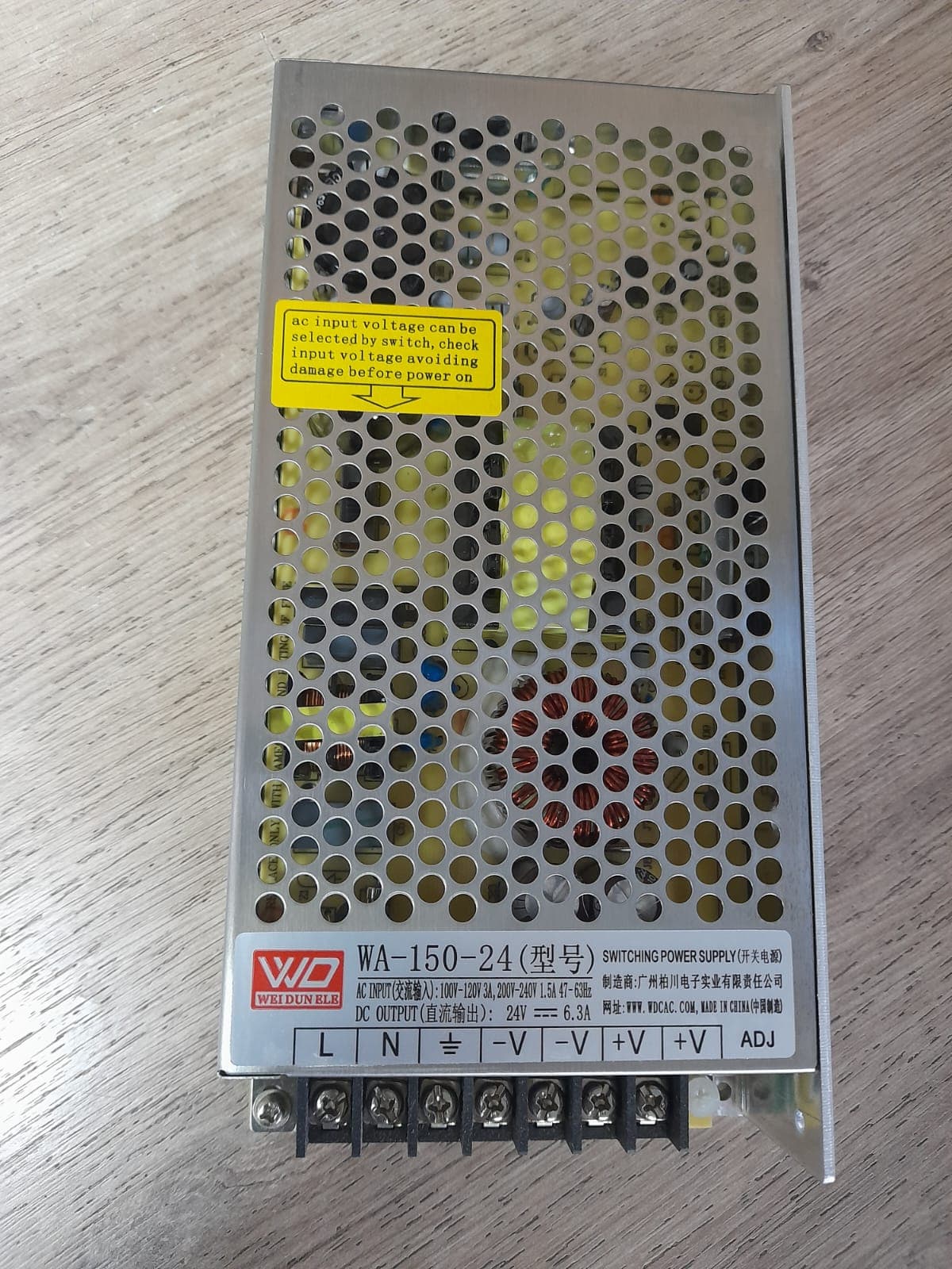 FUENTE DE PODER WIPACK WA-150-24 - Imagen 1