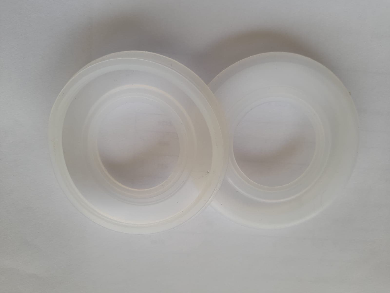 CAUCHO GUARDAPOLVO PARA VIBRADOR MULTICABEZAL DE 14 CABEZAS DE 0.8L - Imagen 1
