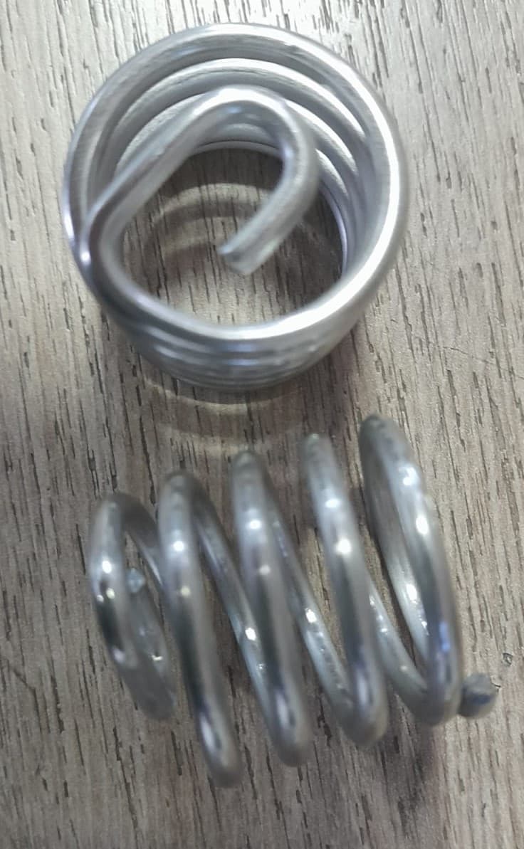 RESORTE VIBRADOR DE ELEVADOR - Imagen 1