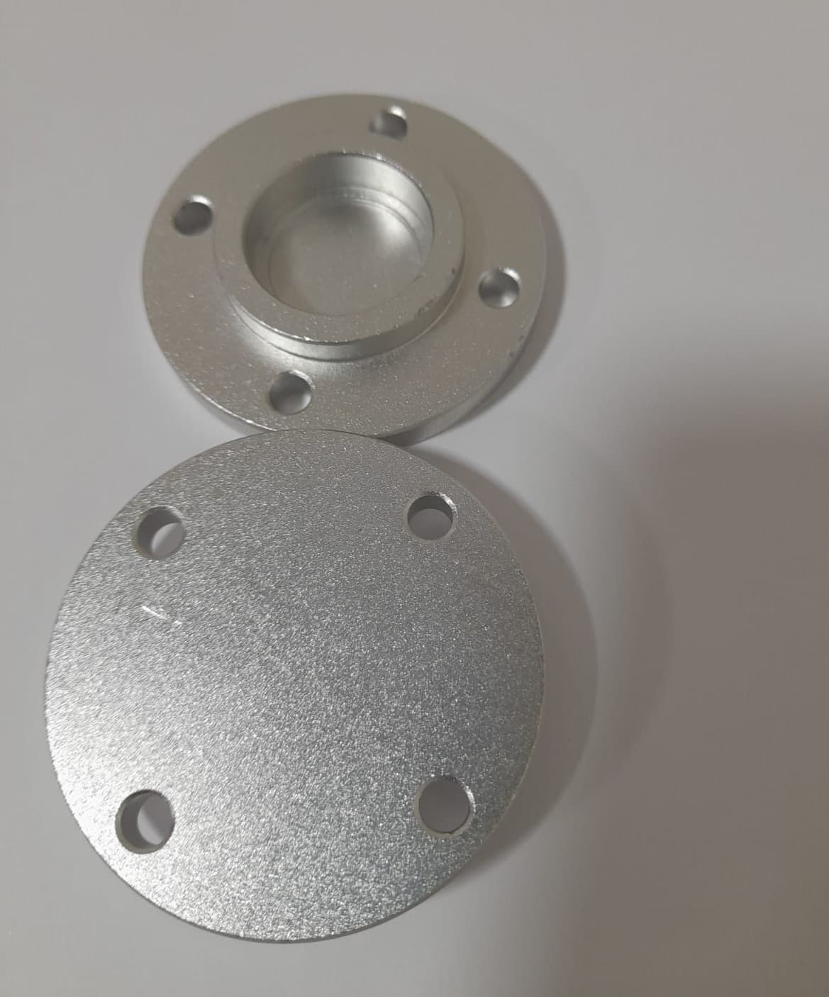 TAPA DE RODAMIENTO DESEMBOBINADOR PARA 14 CABEZAS DE PLASTICO DE 0.8 L - Imagen 1