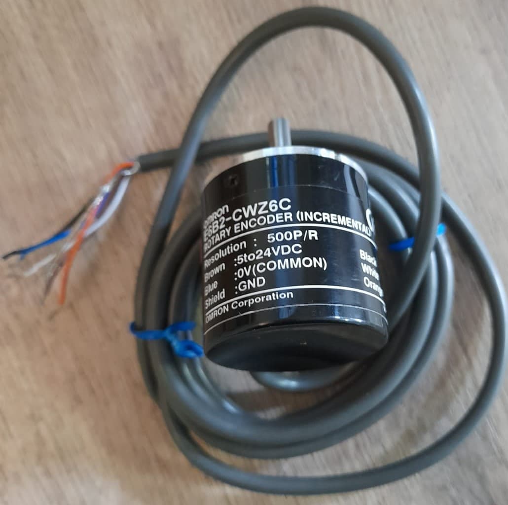 ENCODER OMRON ( E6B2-CWZ6C) PARA CODIFICADOR TT DO3 DO5 ( 6 CABLES ) - Imagen 1