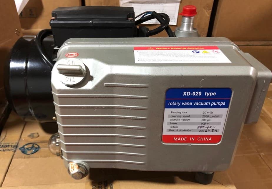 BOMBA DE VACIO XD-020 20M3/H 220 V 60 HZ 2 FASES 2.800 RPM/MIN