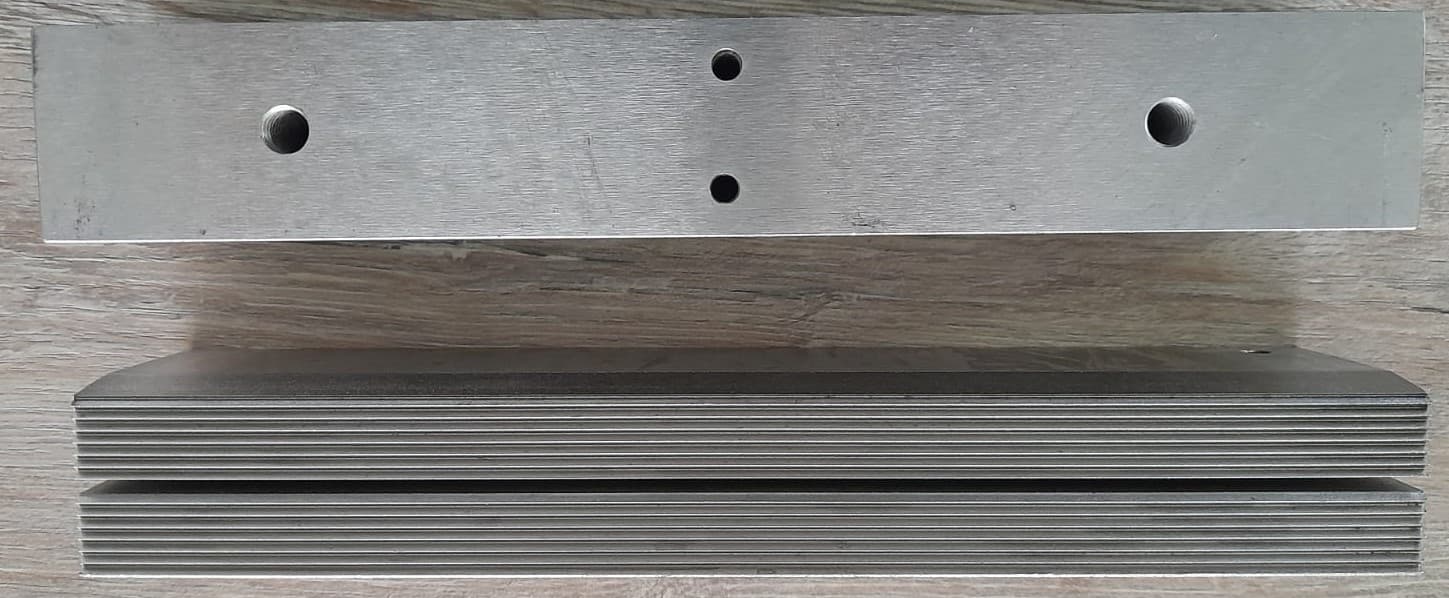 MORDAZA VERTICAL 220X45X30MM - Imagen 1