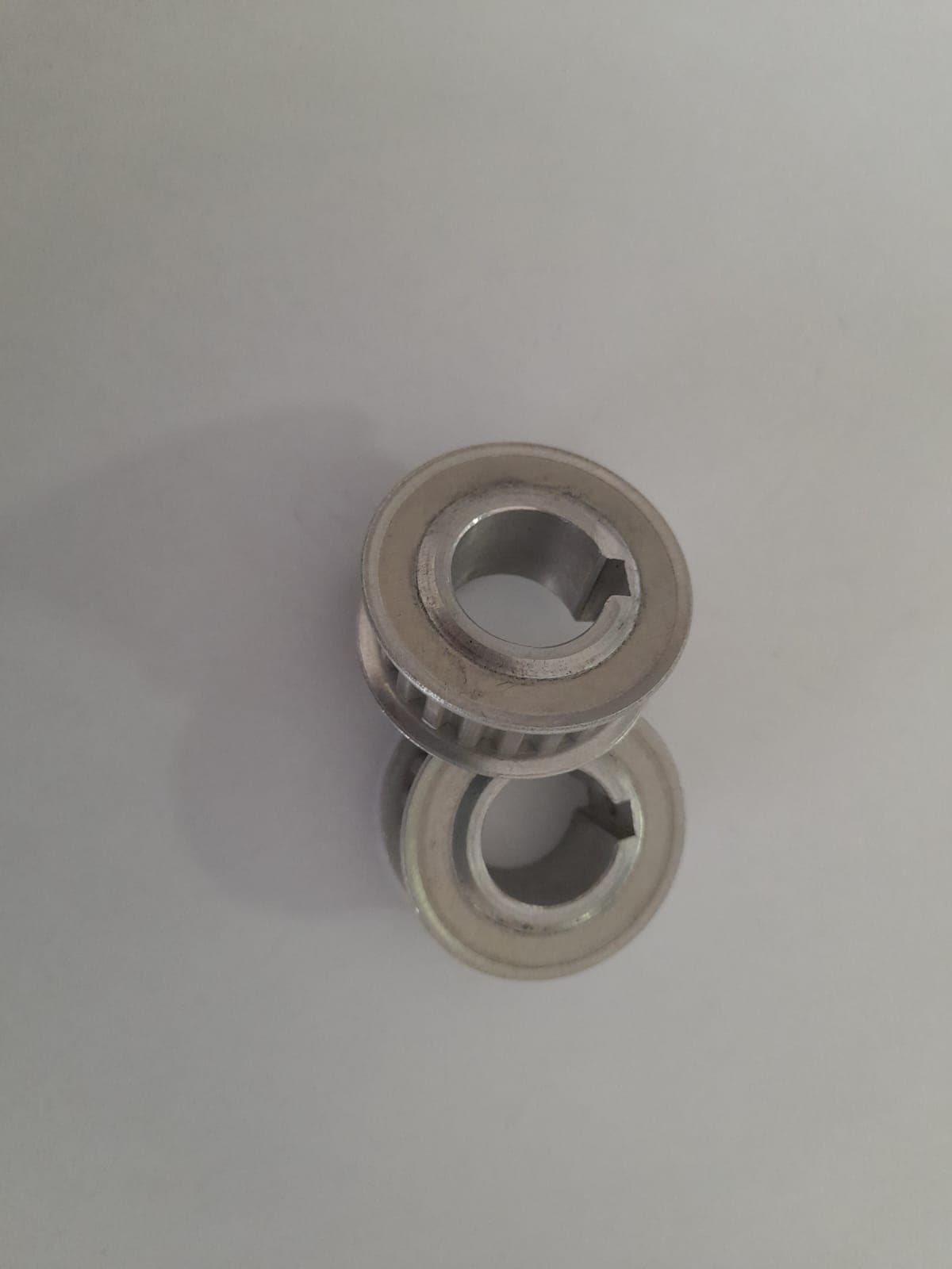 POLEA SINCRONICA PARA RODILLO DESEMBOBINADOR MAQ.VERT. WEIPACK - Imagen 1