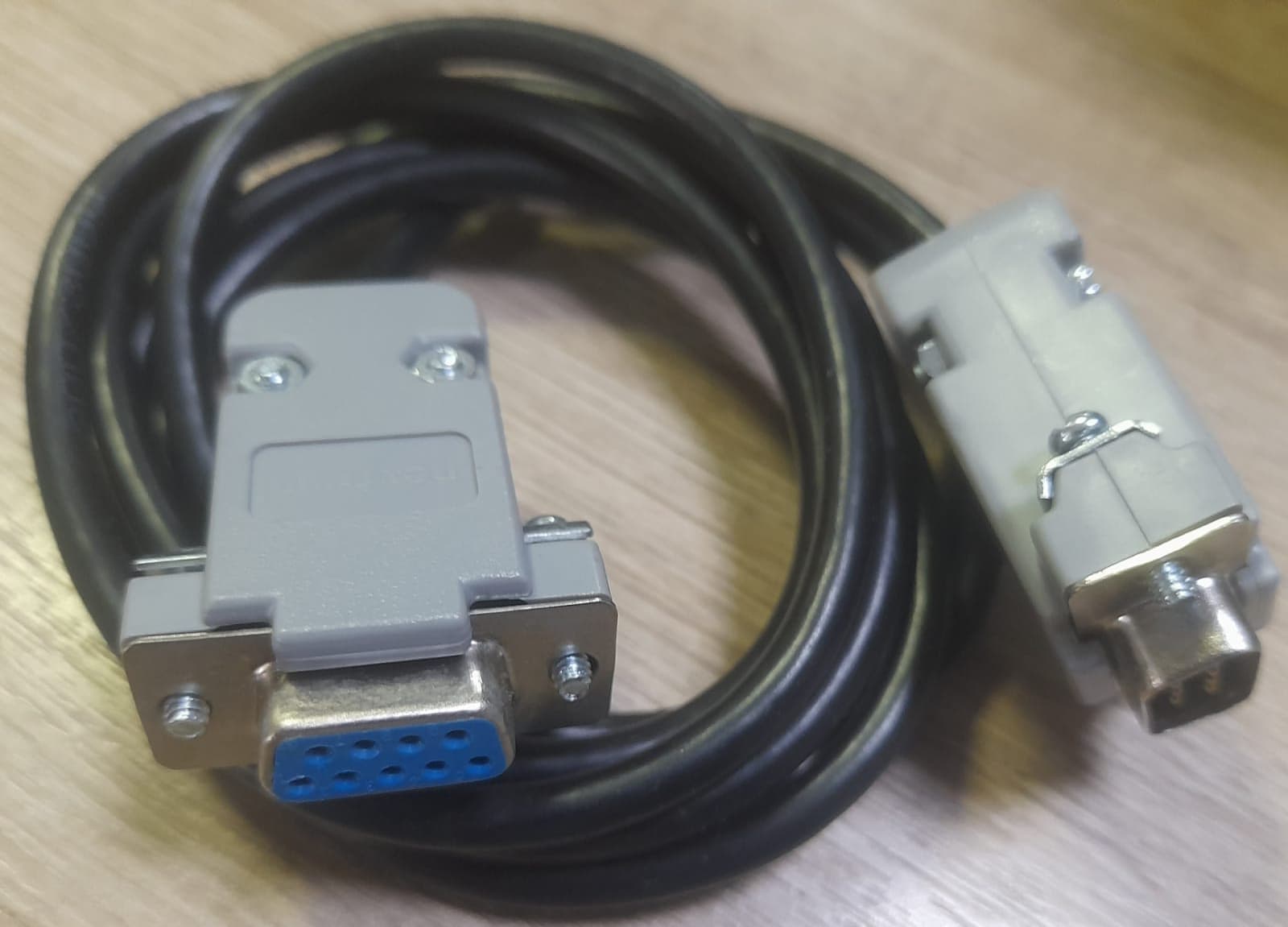 CABLE SERIAL PLC A PANTALLA DE FLOW PACK - Imagen 1