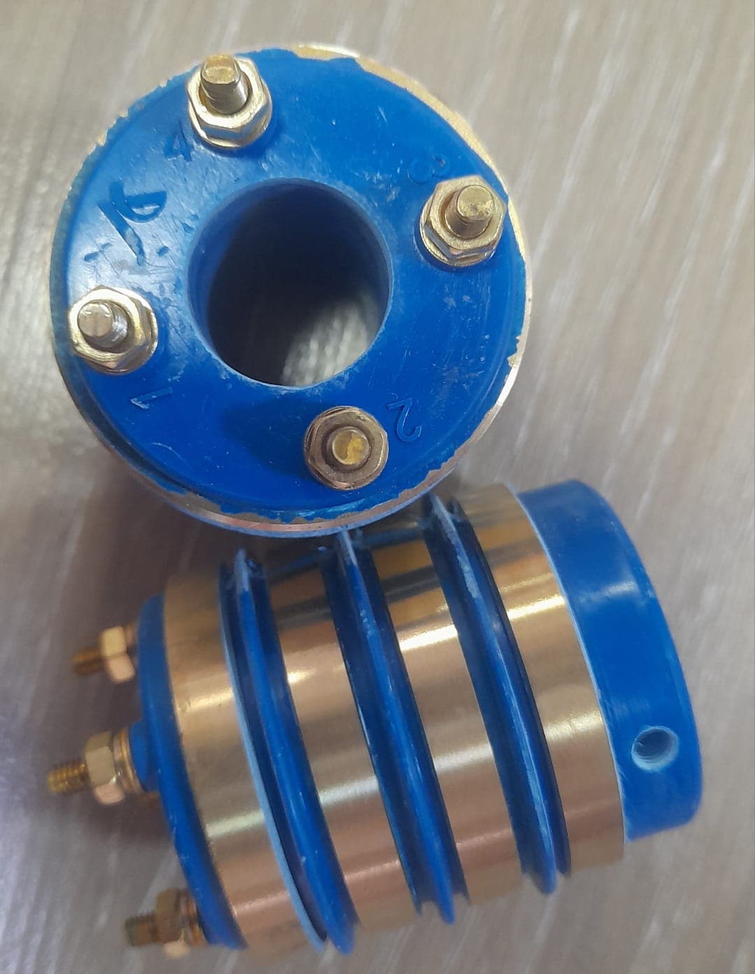 COLECTOR DE 4 VIAS - Imagen 1