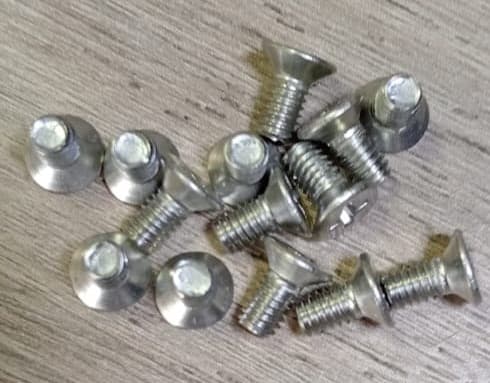 TORNILLO AVELLANADO 8MMX4MM - Imagen 1
