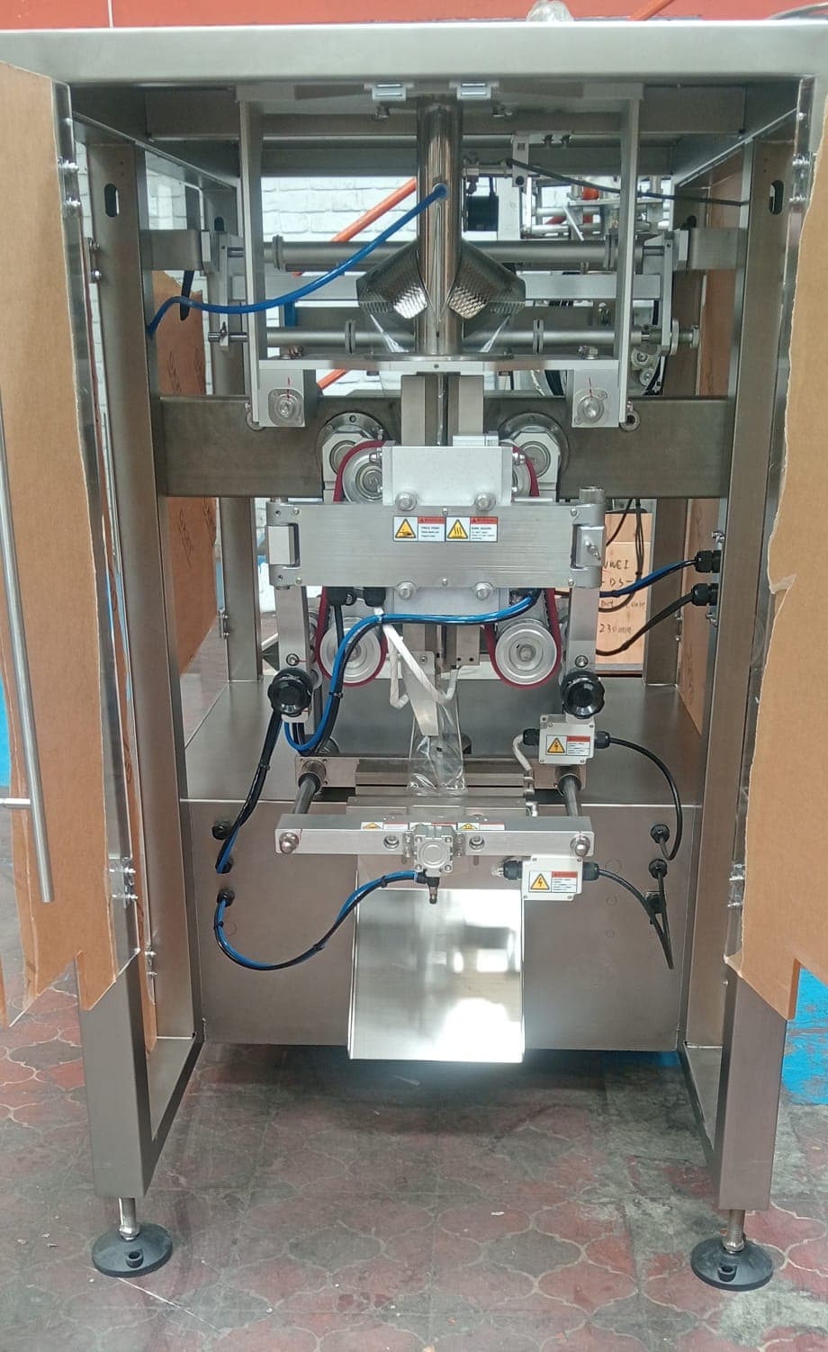 MAQUINA VERTICAL ZL-200P - Imagen 1