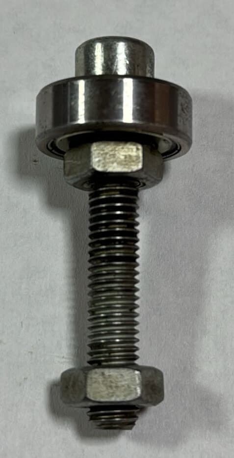 TORNILLO CON RODAMIENTO PARA POLEA DE FRENO - Imagen 1