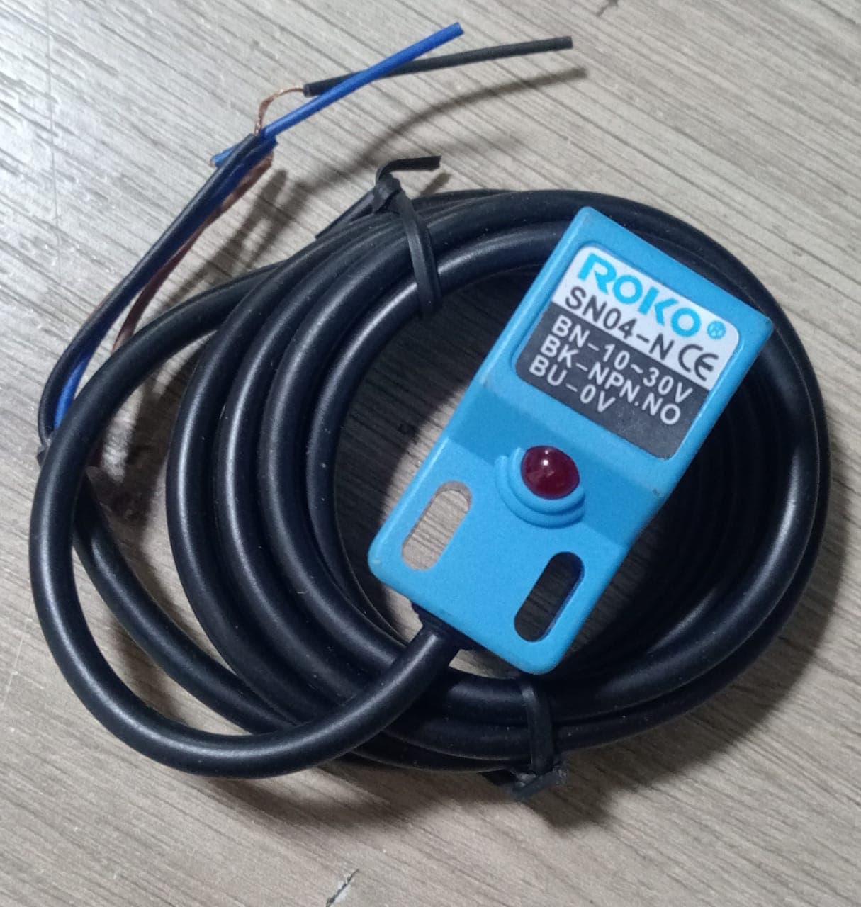 SENSOR ROKO SN04-N NPN NO 10-30V - Imagen 1