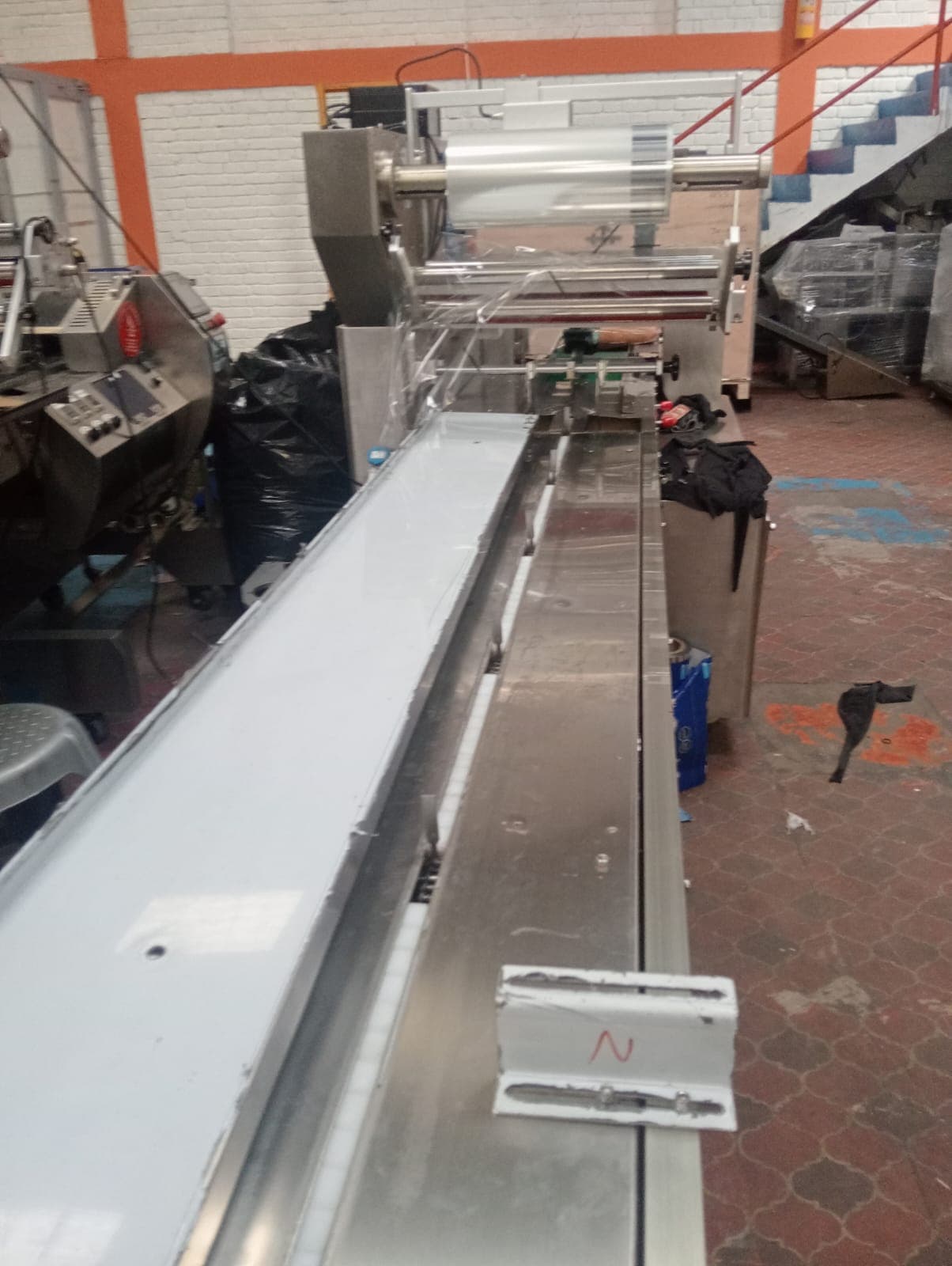 EMPACADORA HORIZONTAL INOX JK-ZS600B 3 SERVOS 1 MORDAZA - Imagen 1