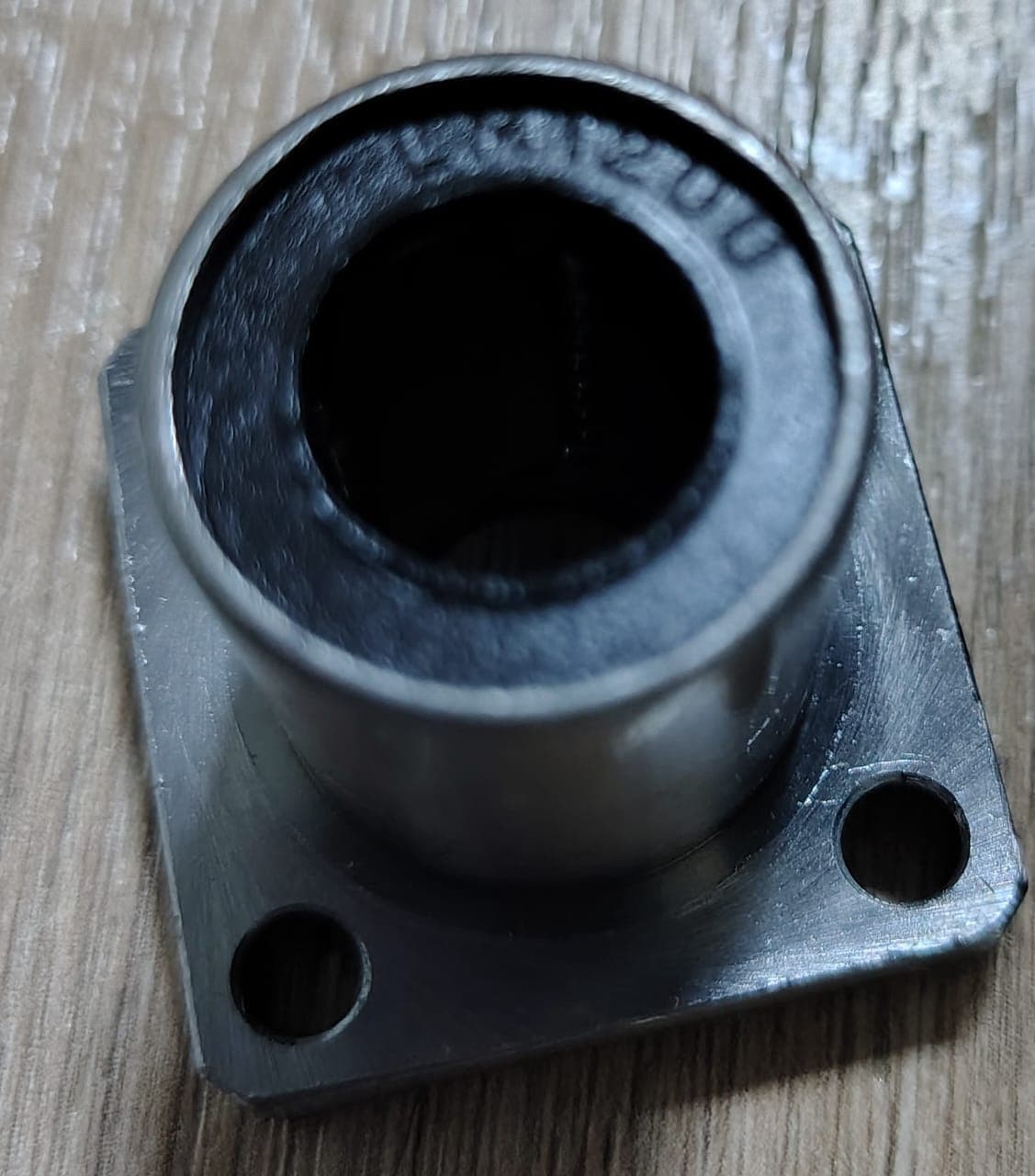 RODAMIENTO LINEAL BASE CUADRADA (CORTO) LM12UU