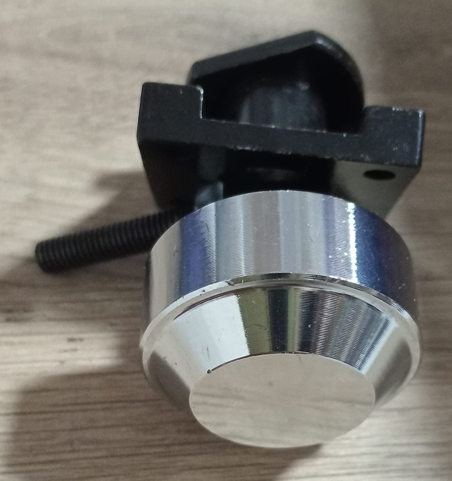 CONJUNTO EJE SUPERIOR TORNILLO DE PRESIÓN INTERMEDIO - Imagen 1