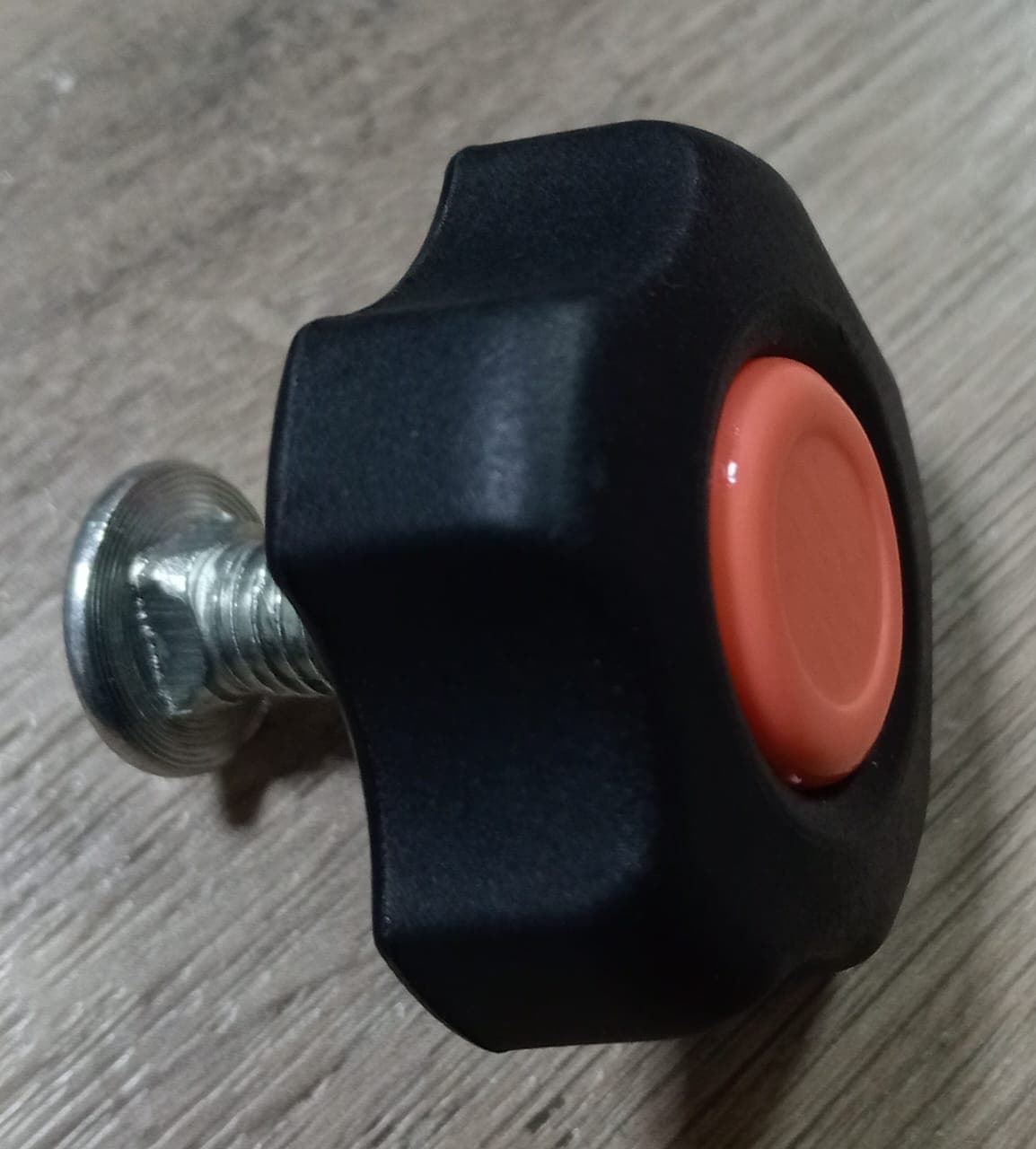 PERILLA ROJA 674 KNOB - Imagen 1