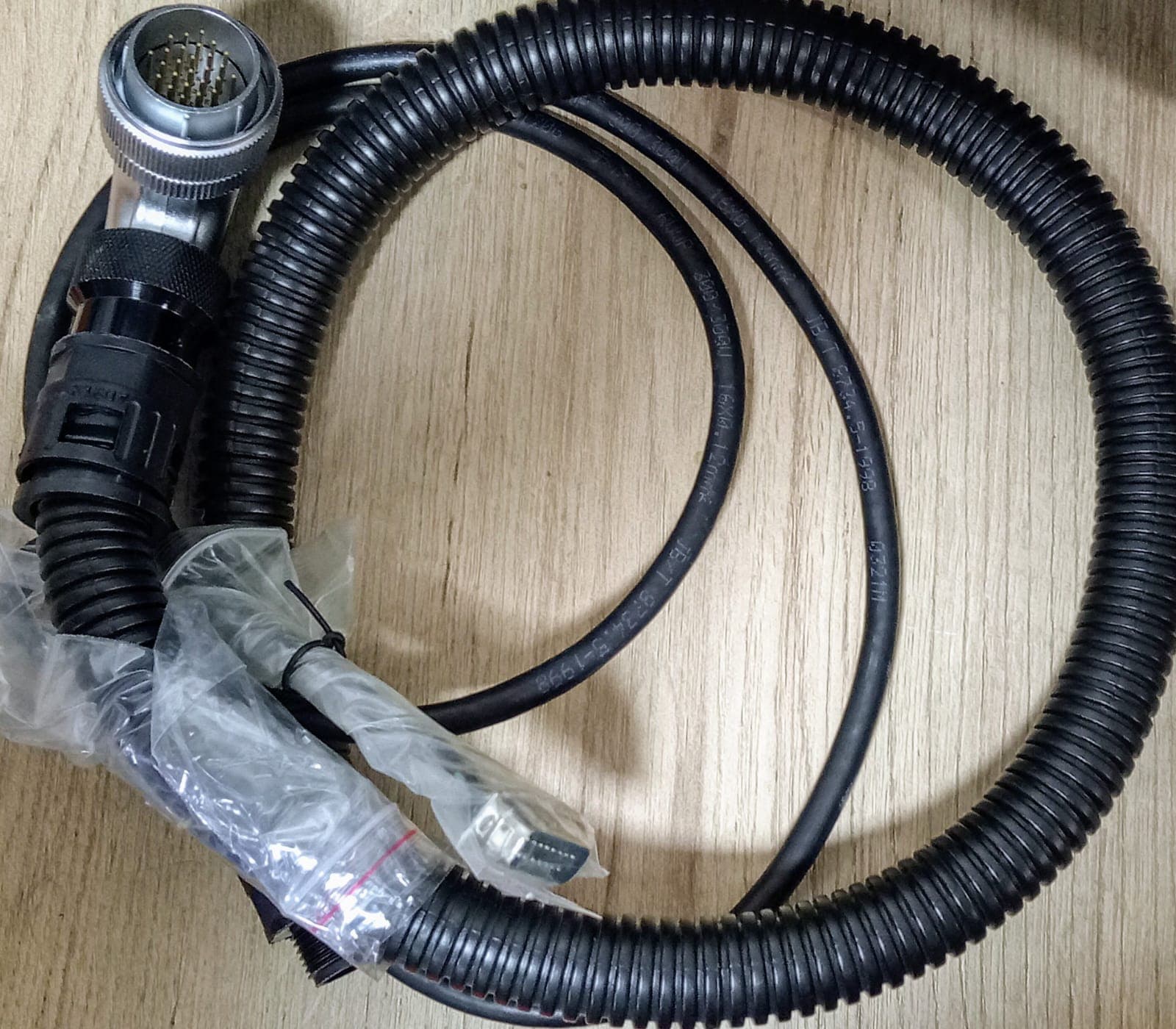CABLE DE PLC A PANTALLA WEPACK - Imagen 1