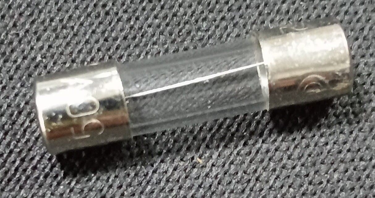 FUSIBLE 250V ( PAR) - Imagen 1